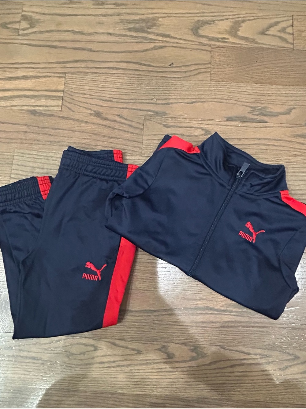 Puma Boys Blue & Red Matching Set Size 5 Only Worn Once